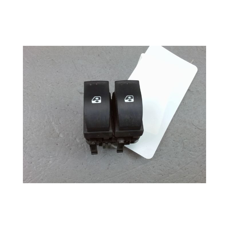 COMMANDE LEVE-GLACE PORTE AVG RENAULT CLIO CAMPUS II Phase 1 2006-2009