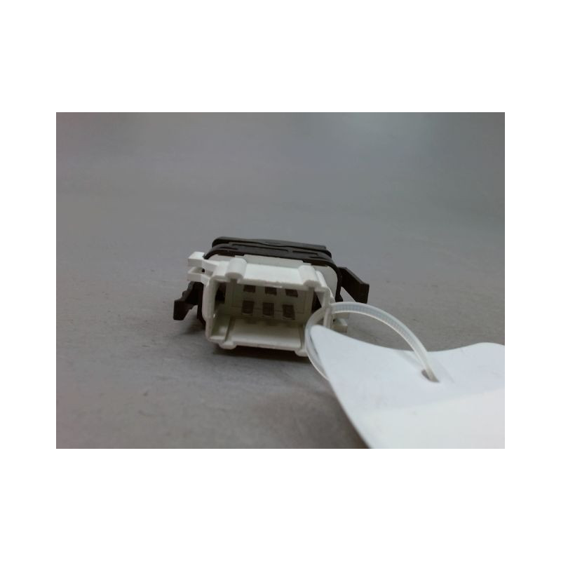 COMMANDE LEVE-GLACE PORTE AVD RENAULT CLIO CAMPUS II Phase 1 2006-2009