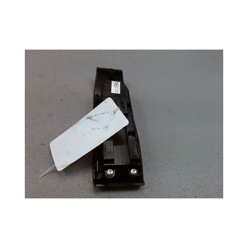 COMMANDE LEVE-GLACE PORTE AVG MAZDA MAZDA 3  5P
