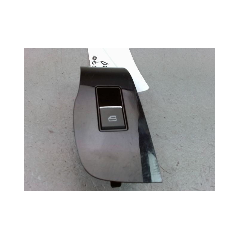 COMMANDE LEVE-GLACE PORTE ARD MAZDA MAZDA 3  5P