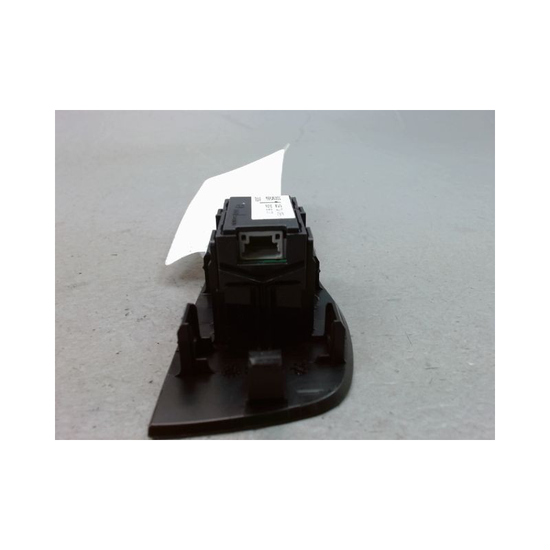 COMMANDE LEVE-GLACE PORTE ARD MAZDA MAZDA 3  5P