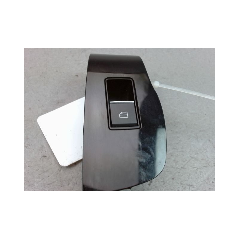 COMMANDE LEVE-GLACE PORTE ARG MAZDA MAZDA 3  5P