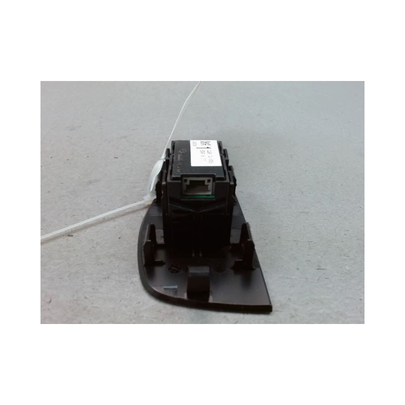 COMMANDE LEVE-GLACE PORTE ARG MAZDA MAZDA 3  5P