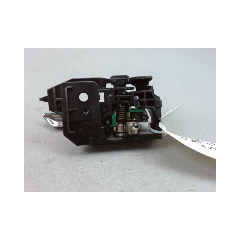 POIGNEE INTERIEURE PORTE AVANT GAUCHE MAZDA MAZDA 3  5P