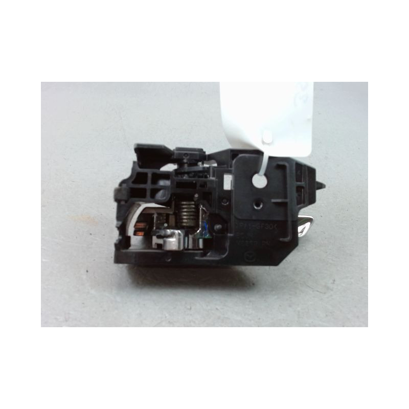 POIGNEE INTERIEURE PORTE ARRIERE DROIT MAZDA MAZDA 3  5P