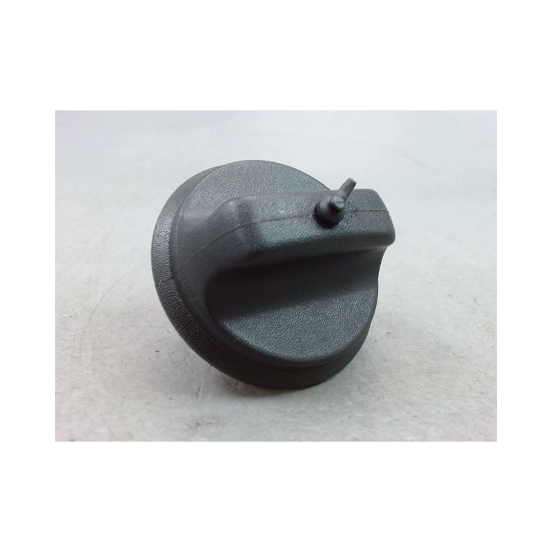 BOUCHON RESERVOIR A CARBURANT RENAULT CLIO IV Phase 1 2012-...