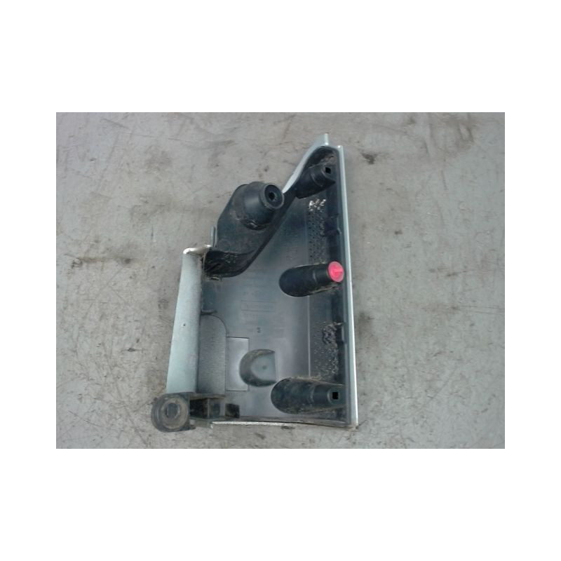 ENJOLIVEUR INF FEU ARG RENAULT KANGOO EXPRESS 2008-