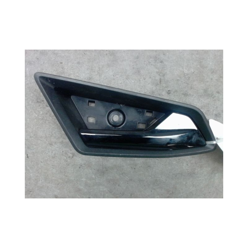 POIGNEE INTERIEURE PORTE AVANT DROIT RENAULT MEGANE-E