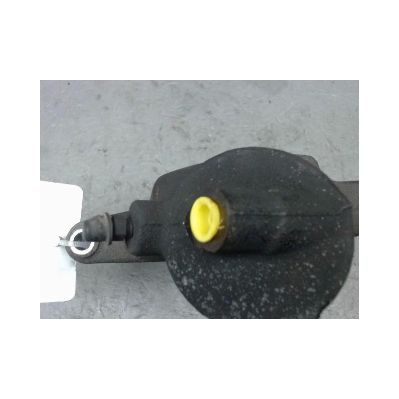 ETRIER DE FREIN AVANT GAUCHE CITROEN C3 2005-