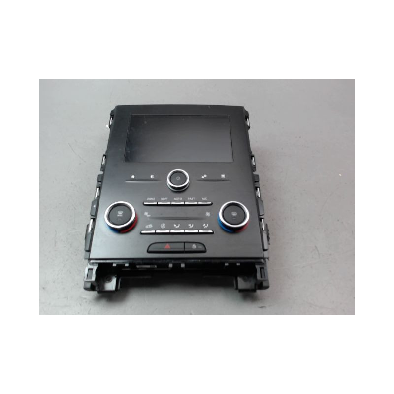 ECRAN GPS RENAULT MEGANE