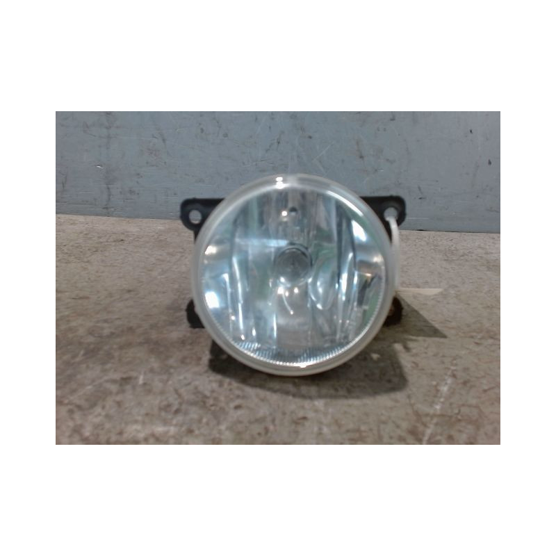 PHARE ANTIBROUILLARD AVANT DROIT PEUGEOT 208