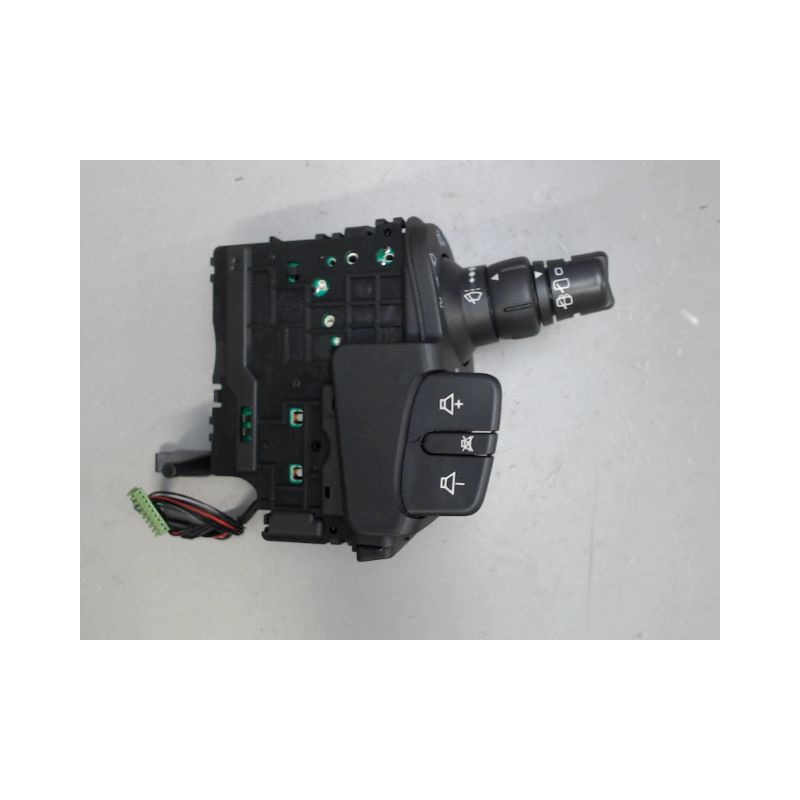 COMMANDE ESSUIE GLACE RENAULT MEGANE