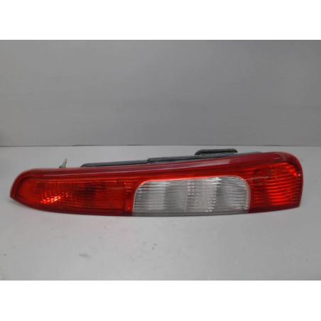 FEU ARRIERE DROIT FORD C-MAX