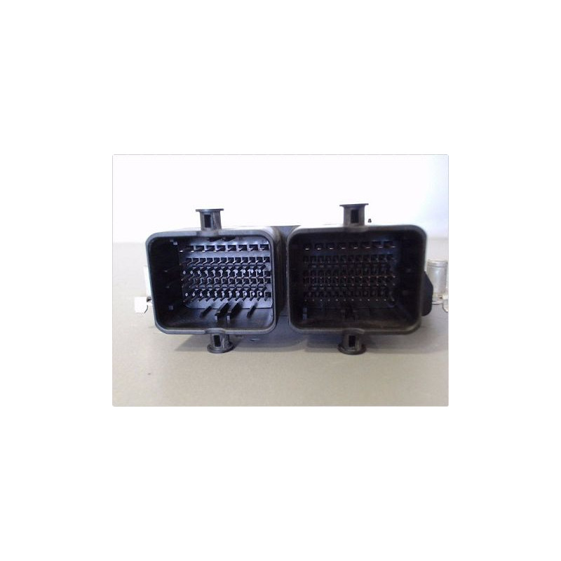 CALCULATEUR MOTEUR SUZUKI SWIFT 2010-