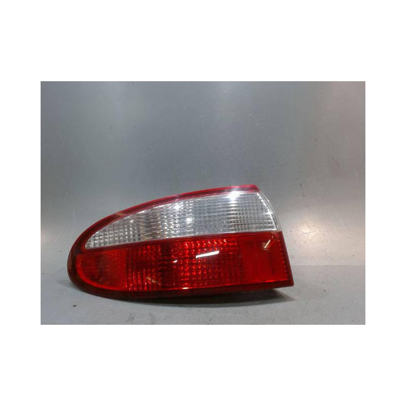 FEU ARRIERE GAUCHE  DAEWOO LANOS