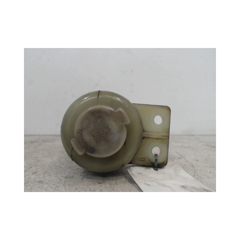 RESERVOIR POMPE DIRECTION FIAT FULLBACK