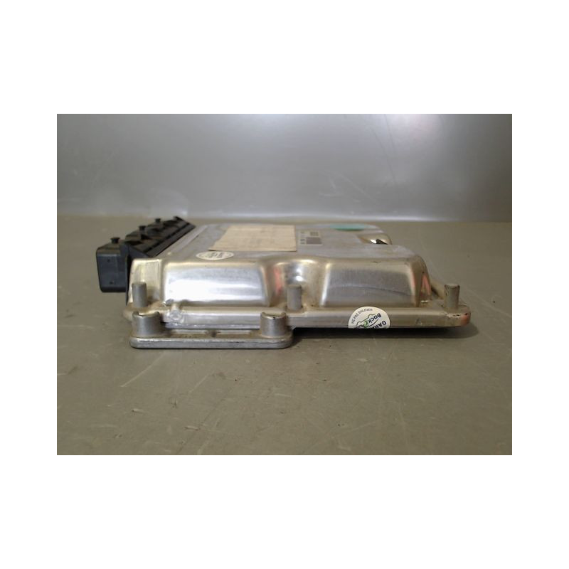 CALCULATEUR MOTEUR PEUGEOT 307