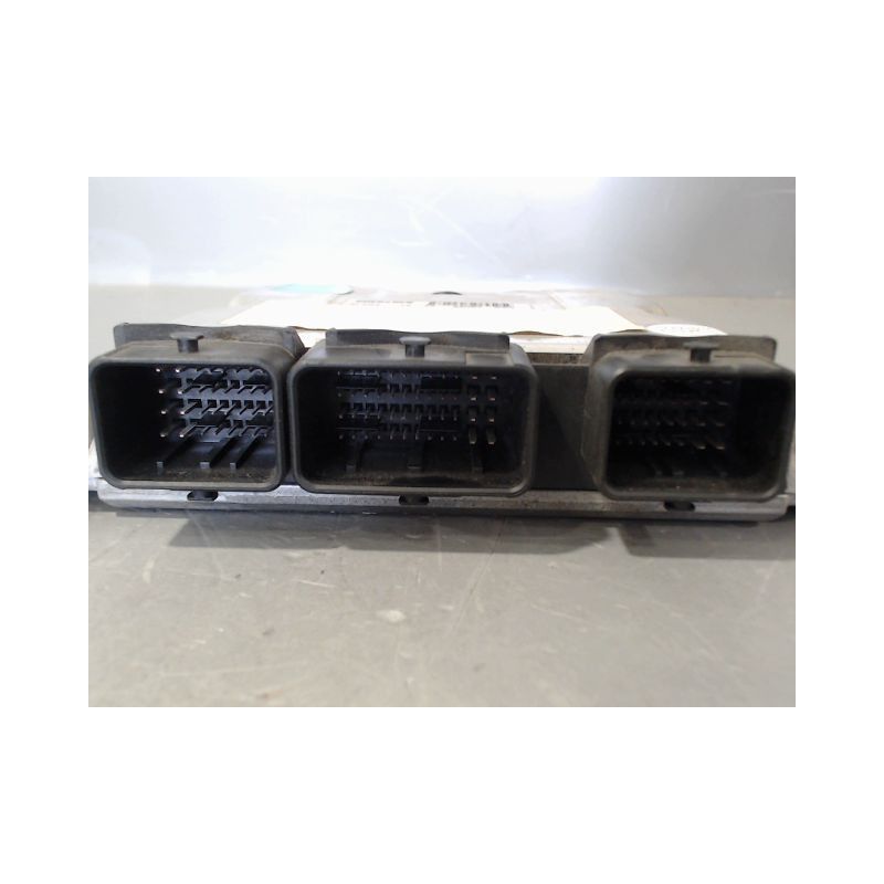 CALCULATEUR MOTEUR PEUGEOT 307