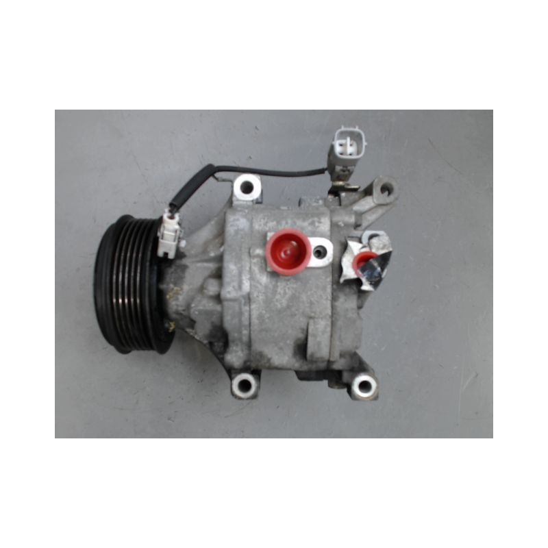 COMPRESSEUR AIR CONDITIONNE TOYOTA COROLLA