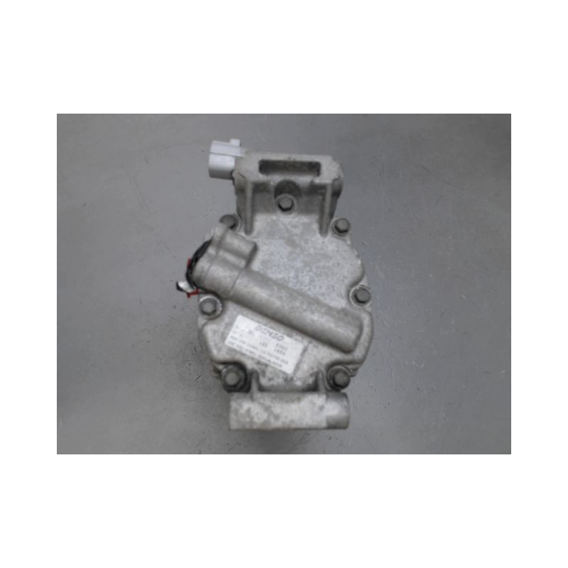 COMPRESSEUR AIR CONDITIONNE TOYOTA COROLLA
