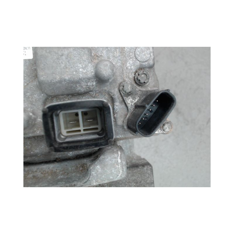 COMPRESSEUR AIR CONDITIONNE TOYOTA RAV4