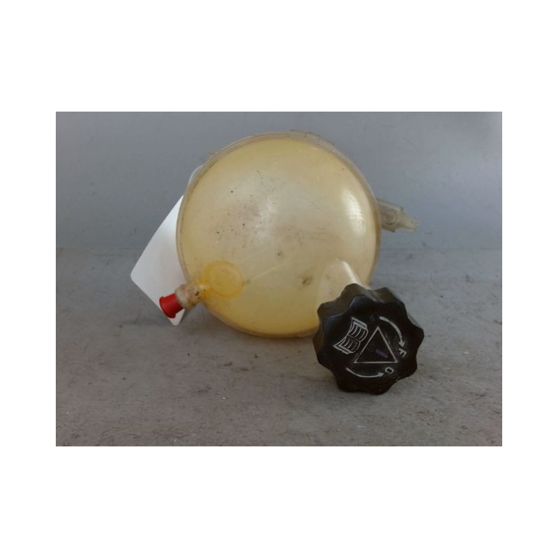 VASE EXPANSION CITROEN C4