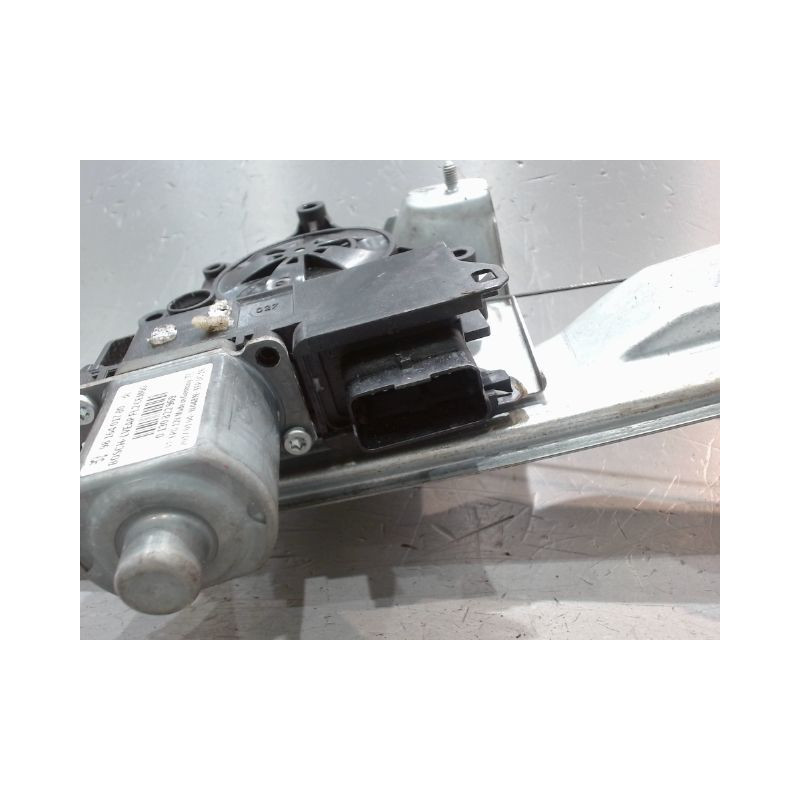 MECANISME+MOTEUR LEVE-GLACE AVANT GAUCHE PEUGEOT 208
