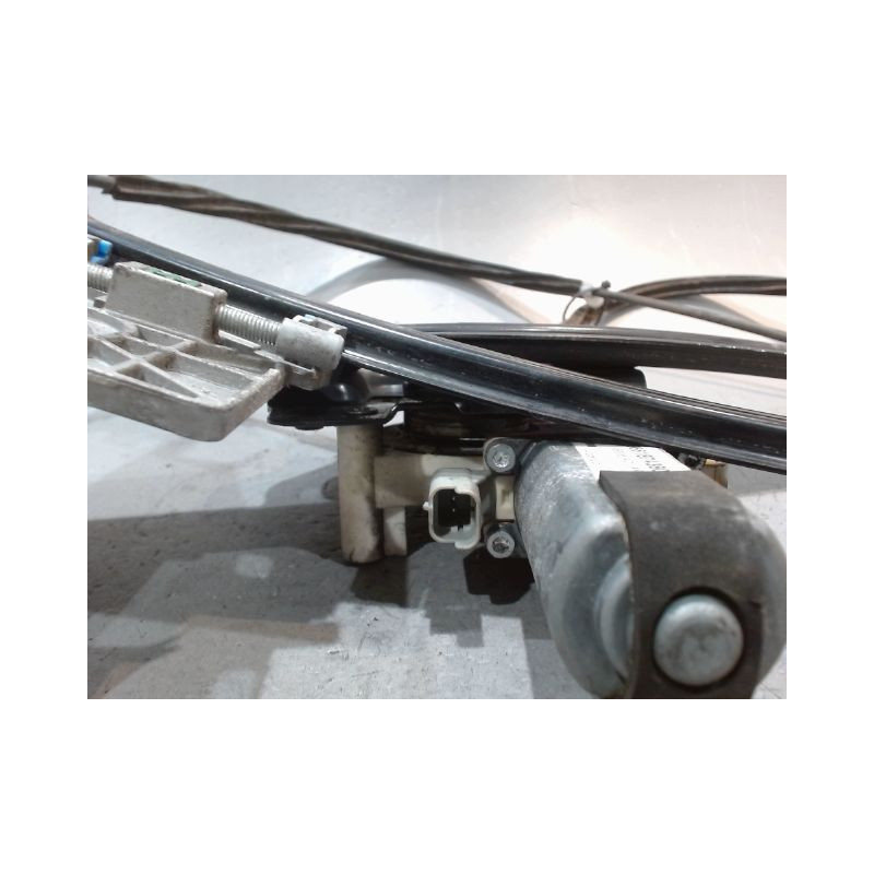 MECANISME+MOTEUR LEVE-GLACE AVANT DROIT PEUGEOT 206