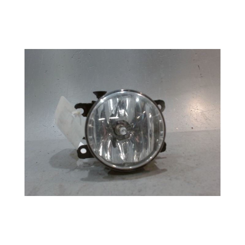 PHARE ANTIBROUILLARD AVANT DROIT DACIA DUSTER