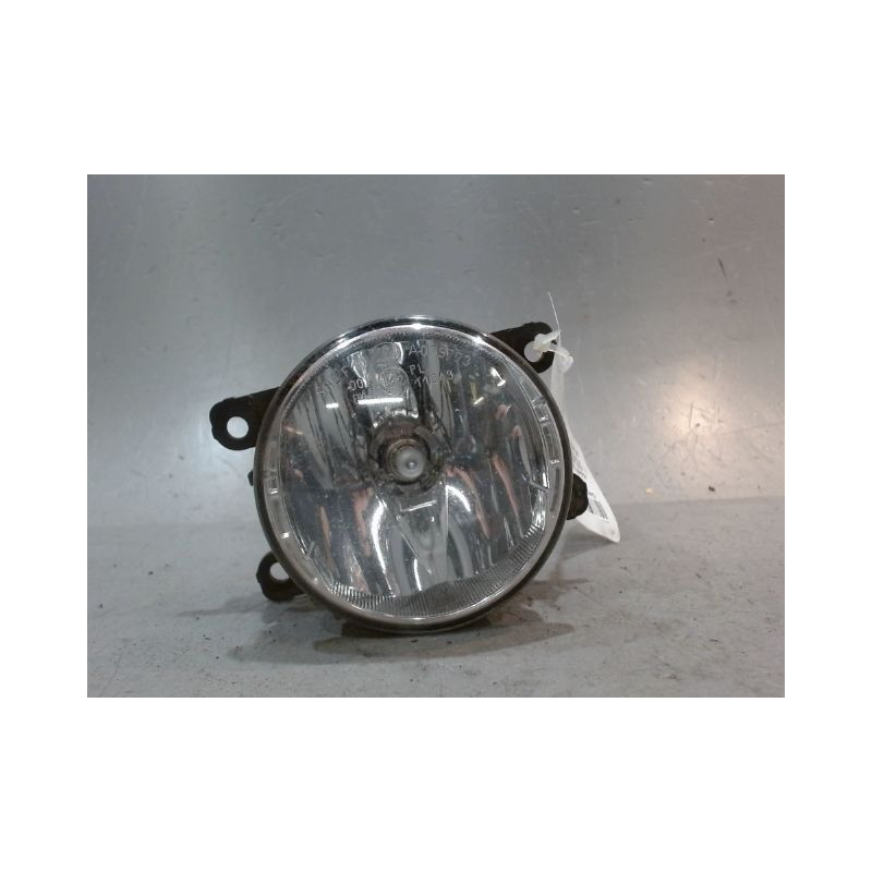 PHARE ANTIBROUILLARD AVANT GAUCHE DACIA DUSTER