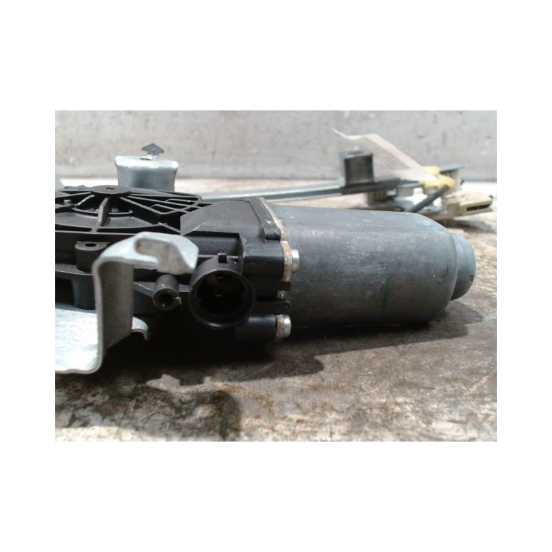MECANISME+MOTEUR LEVE-GLACE ARRIERE GAUCHE NISSAN QHASQAI 2007-
