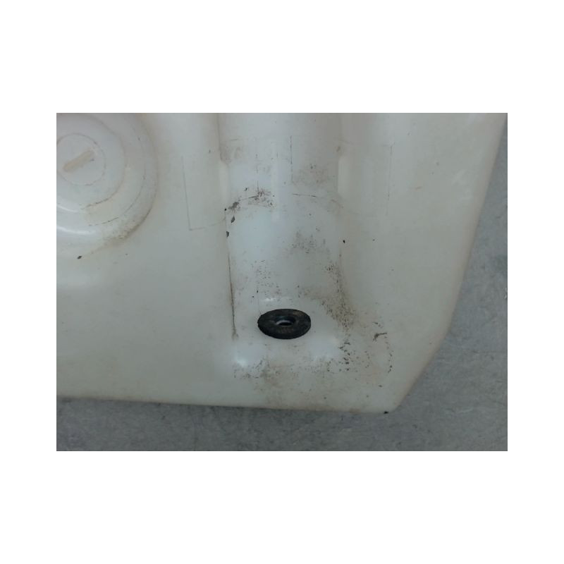 RESERVOIR LAVE-GLACE AVANT VOLKSWAGEN GOLF