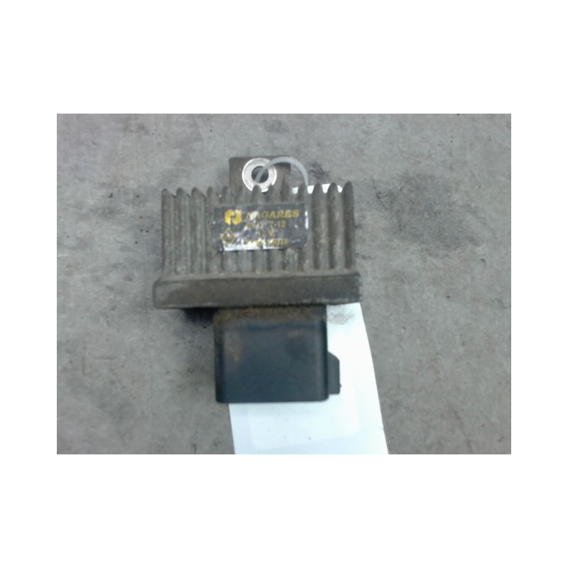 BOITIER DE PRECHAUFFAGE RENAULT MEGANE  I CLASSIC PH2 99-02