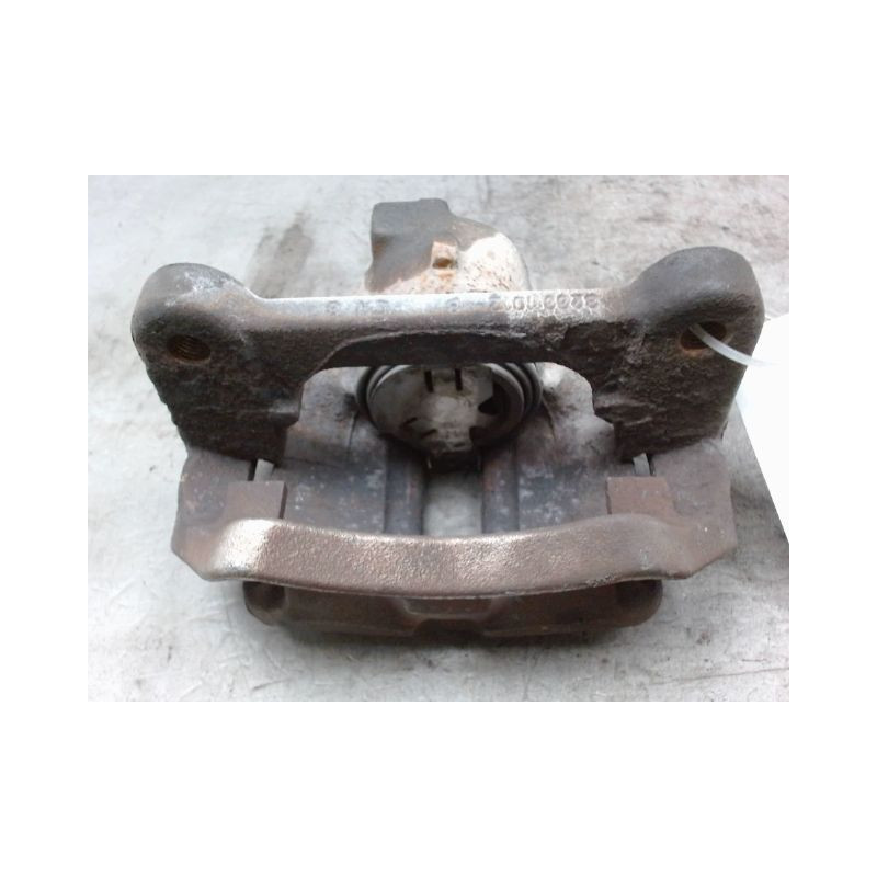 ETRIER DE FREIN AVANT DROIT AUDI A4 2004-