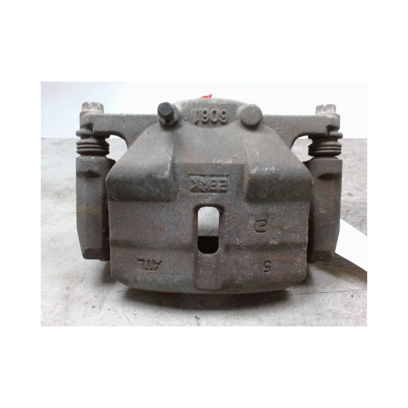 ETRIER DE FREIN AVANT DROIT NISSAN QASHQAI 1 PHASE 2 1.5 DCI - 8V