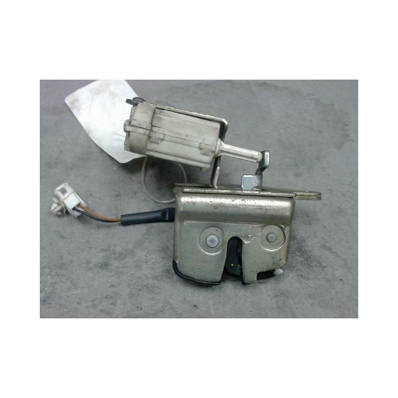 SERRURE HAYON  ALFA ROMEO 147 2004-