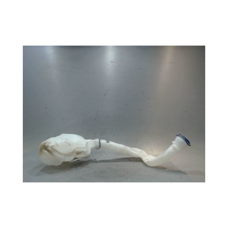 RESERVOIR LAVE-GLACE AVANT PEUGEOT 208