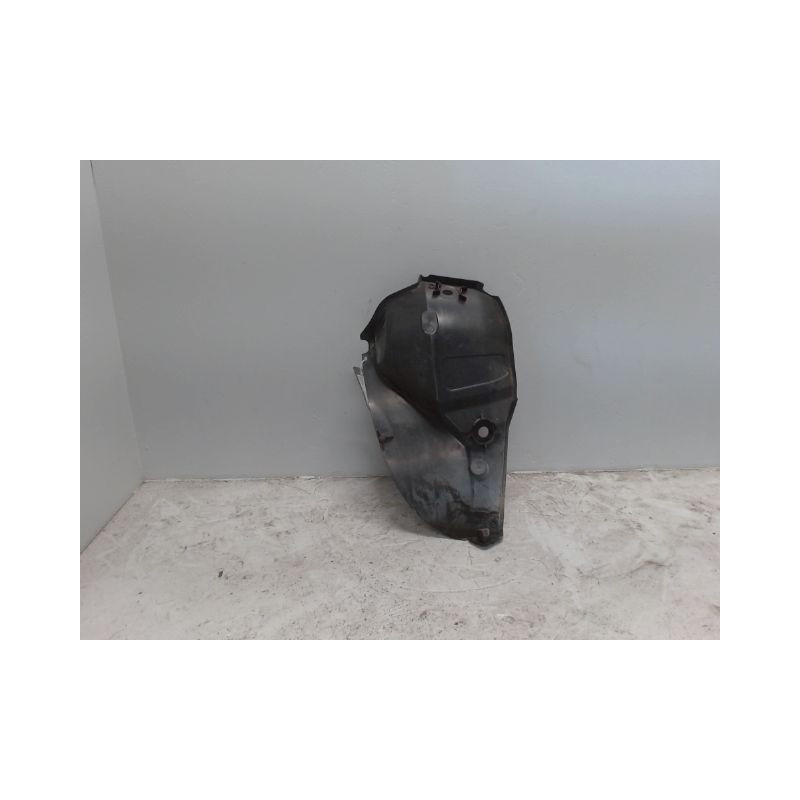 PARE-BOUE ARRIERE GAUCHE DACIA SANDERO 2008-