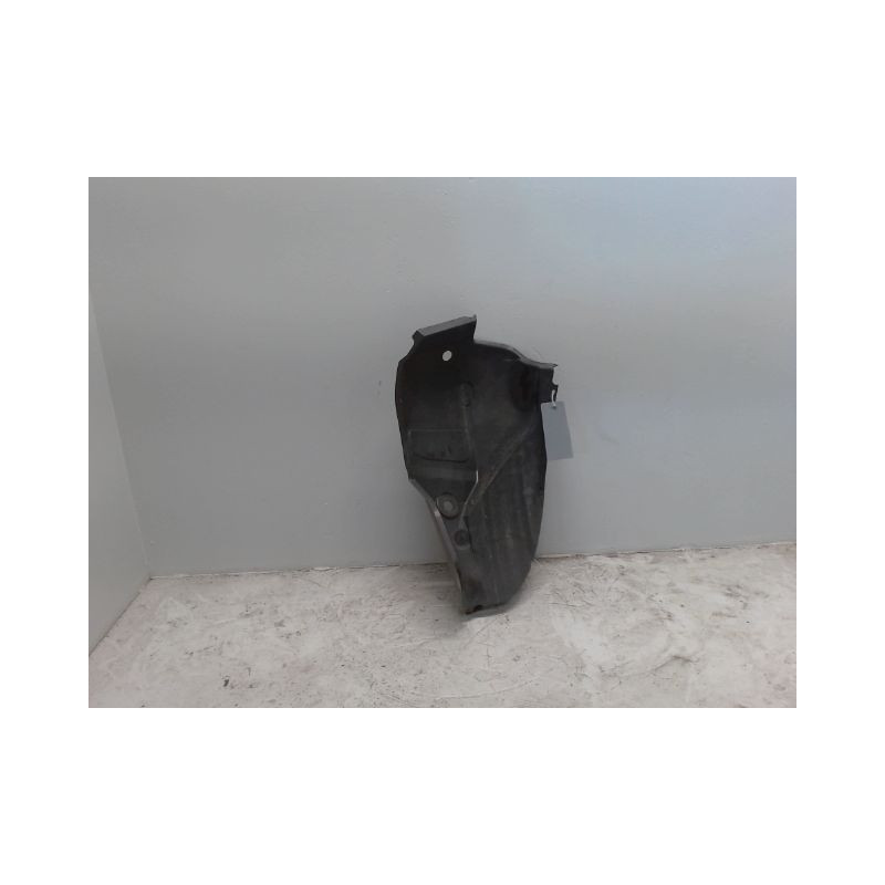 PARE-BOUE ARRIERE GAUCHE DACIA SANDERO 2008-