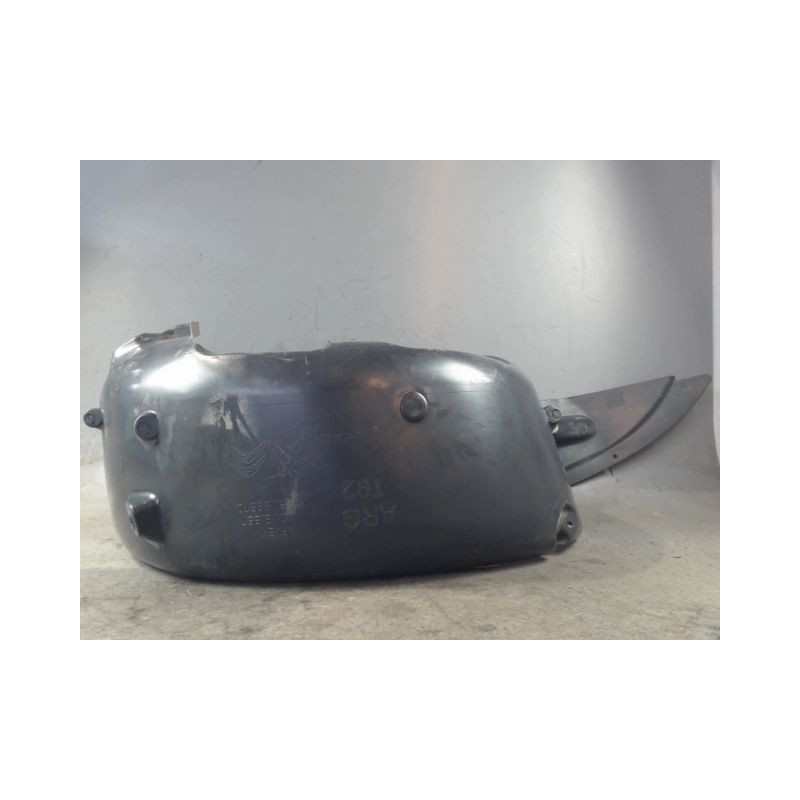 PARE-BOUE ARRIERE GAUCHE PEUGEOT 308 SW 2008-