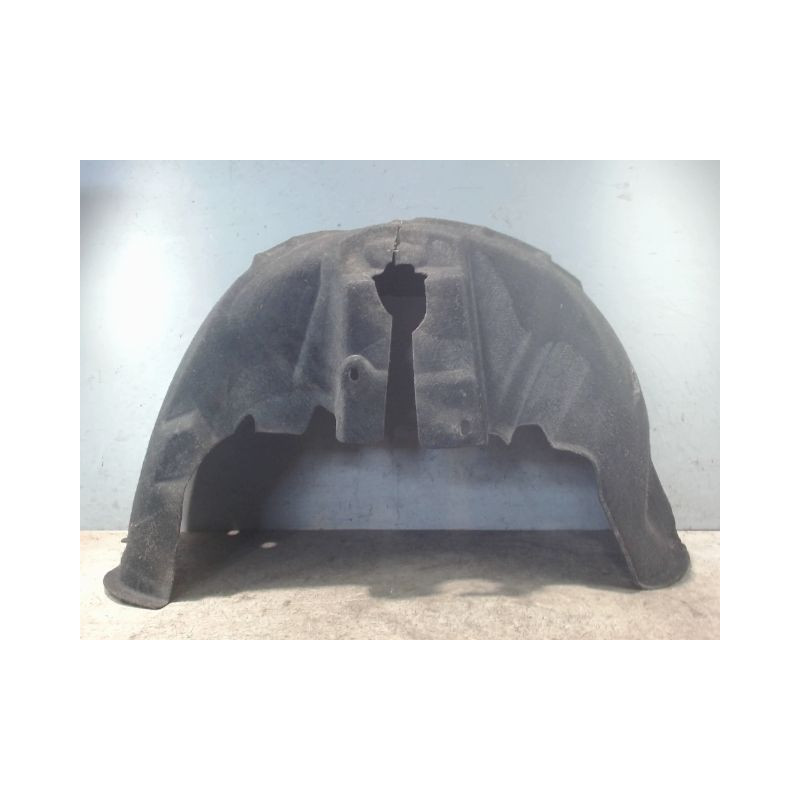 PARE-BOUE ARRIERE DROIT AUDI A4 2004-