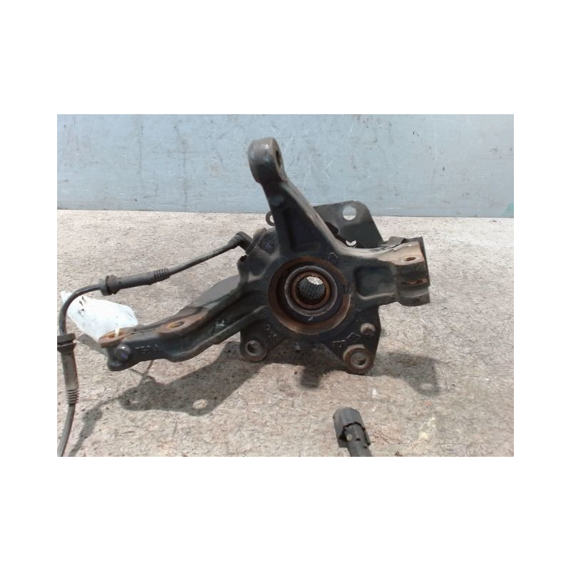 PIVOT AVANT DROIT RENAULT CLIO IV