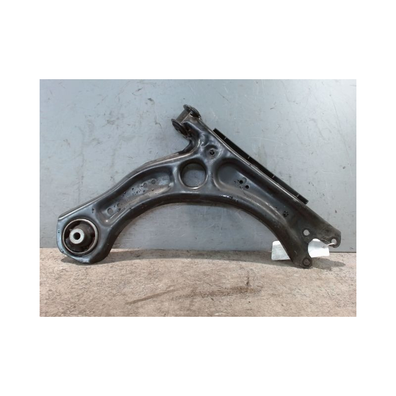 TRIANGLE INFERIEUR AVANT DROIT VOLKSWAGEN T-CROSS