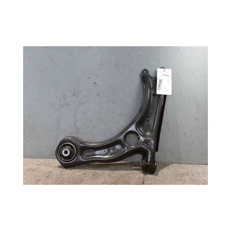 TRIANGLE INFERIEUR AVANT GAUCHE VOLKSWAGEN T-CROSS