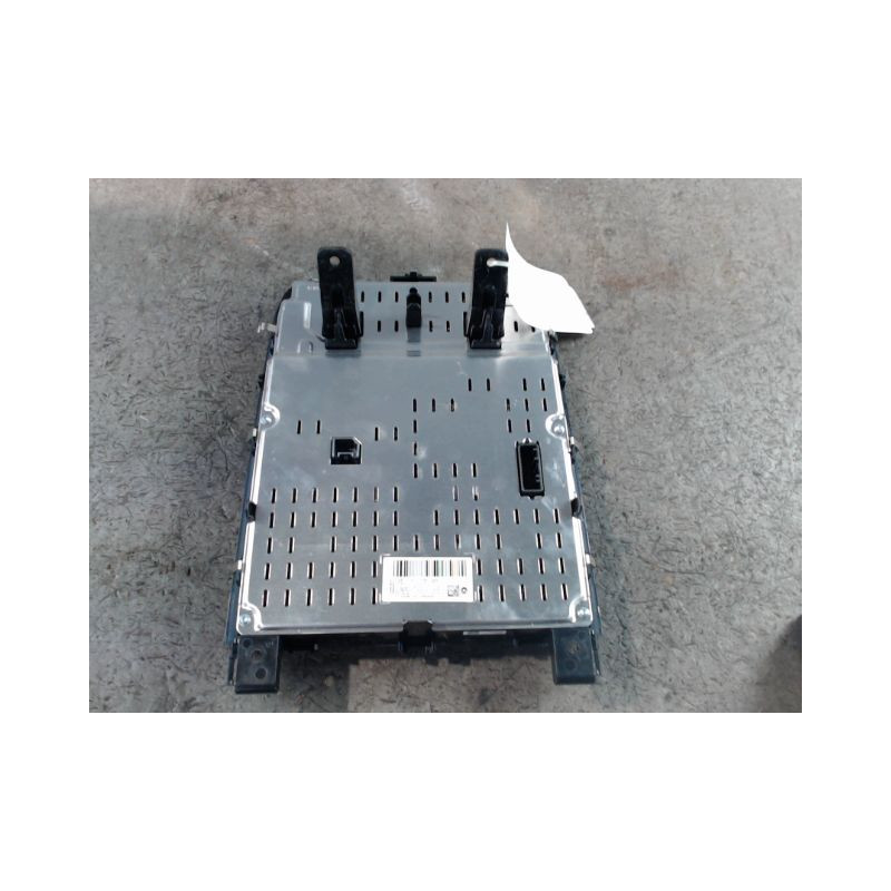 ECRAN GPS RENAULT SCENIC