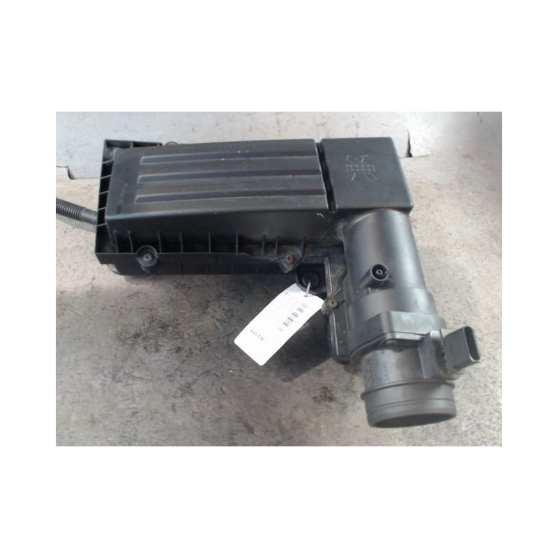BOITIER FILTRE A AIR VOLKSWAGEN PASSAT SW 2005-