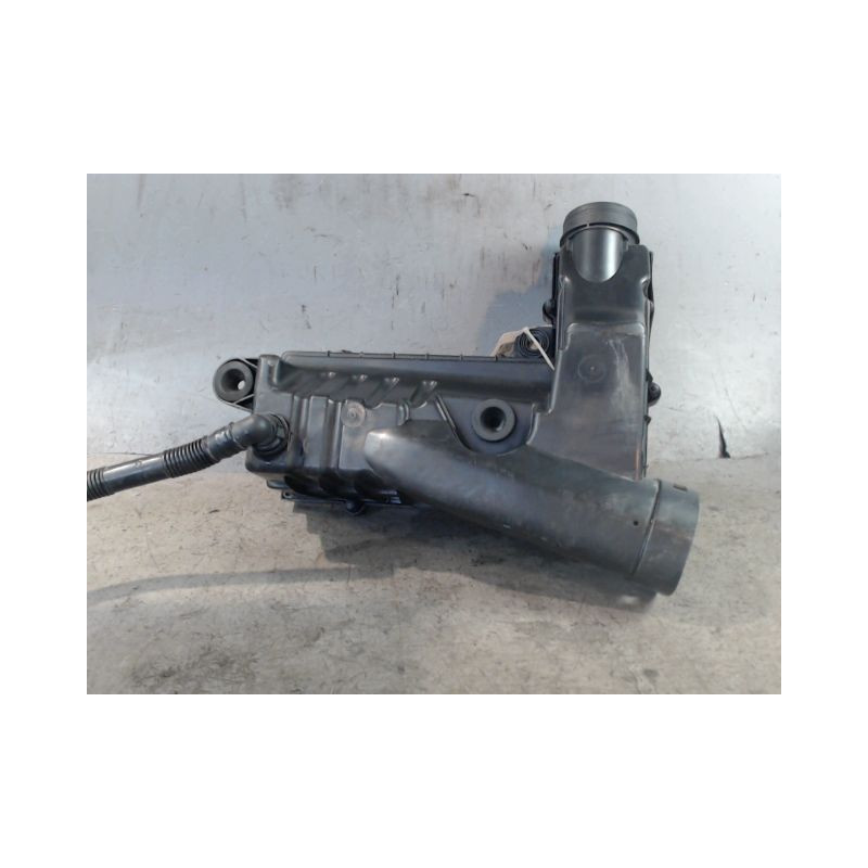 BOITIER FILTRE A AIR VOLKSWAGEN PASSAT SW 2005-