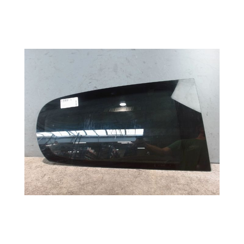 GLACE PORTE ARD PEUGEOT 108