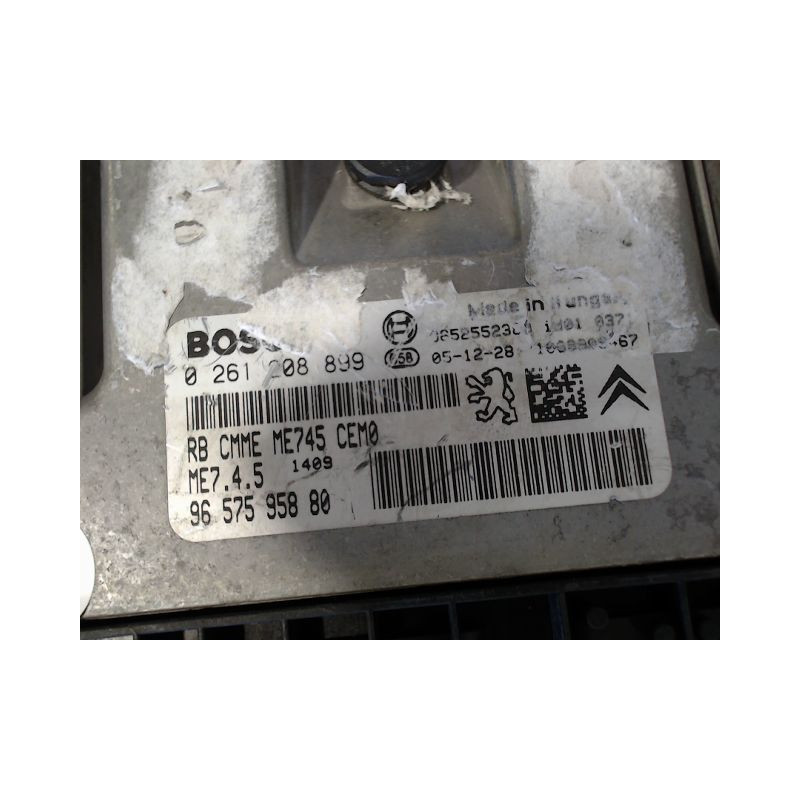 CALCULATEUR MOTEUR CITROEN C4 I Phase 1 2004-2008