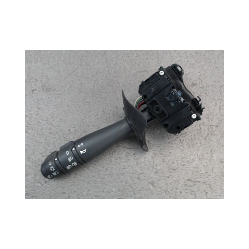 COMMANDE CLIGNOTANT DACIA LOGAN